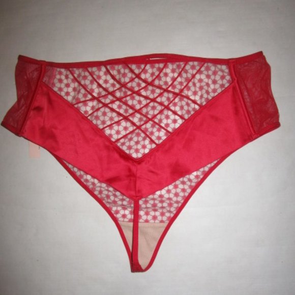 $130 VICTORIA'S SECRET RED SATIN LACE UP CORSET THONG SET ~ XL - Picture 6 of 7